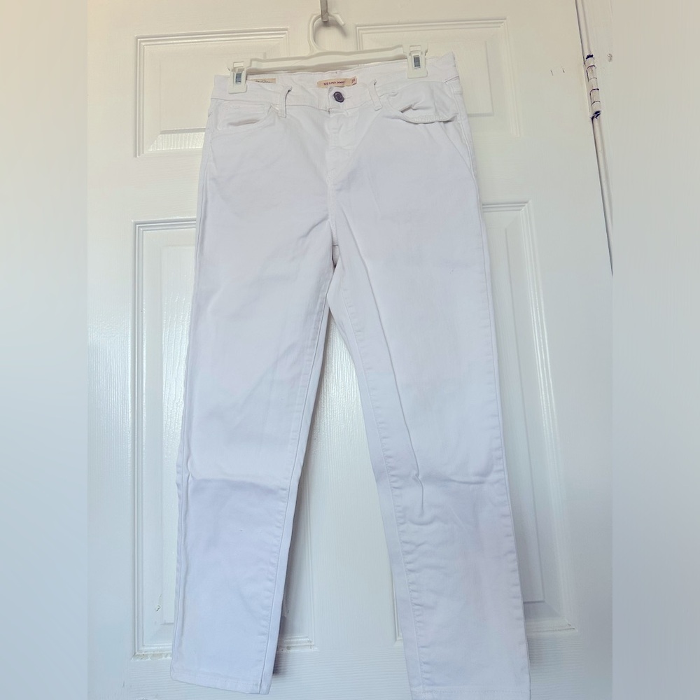 Levi’s 720 Super Skinny Jeans